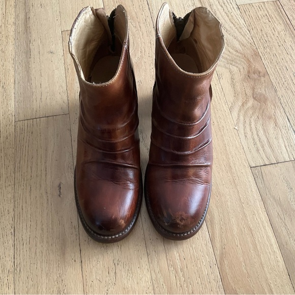 Bed Stu Distressed  Leather Ankle Boots - Picture 6 of 7